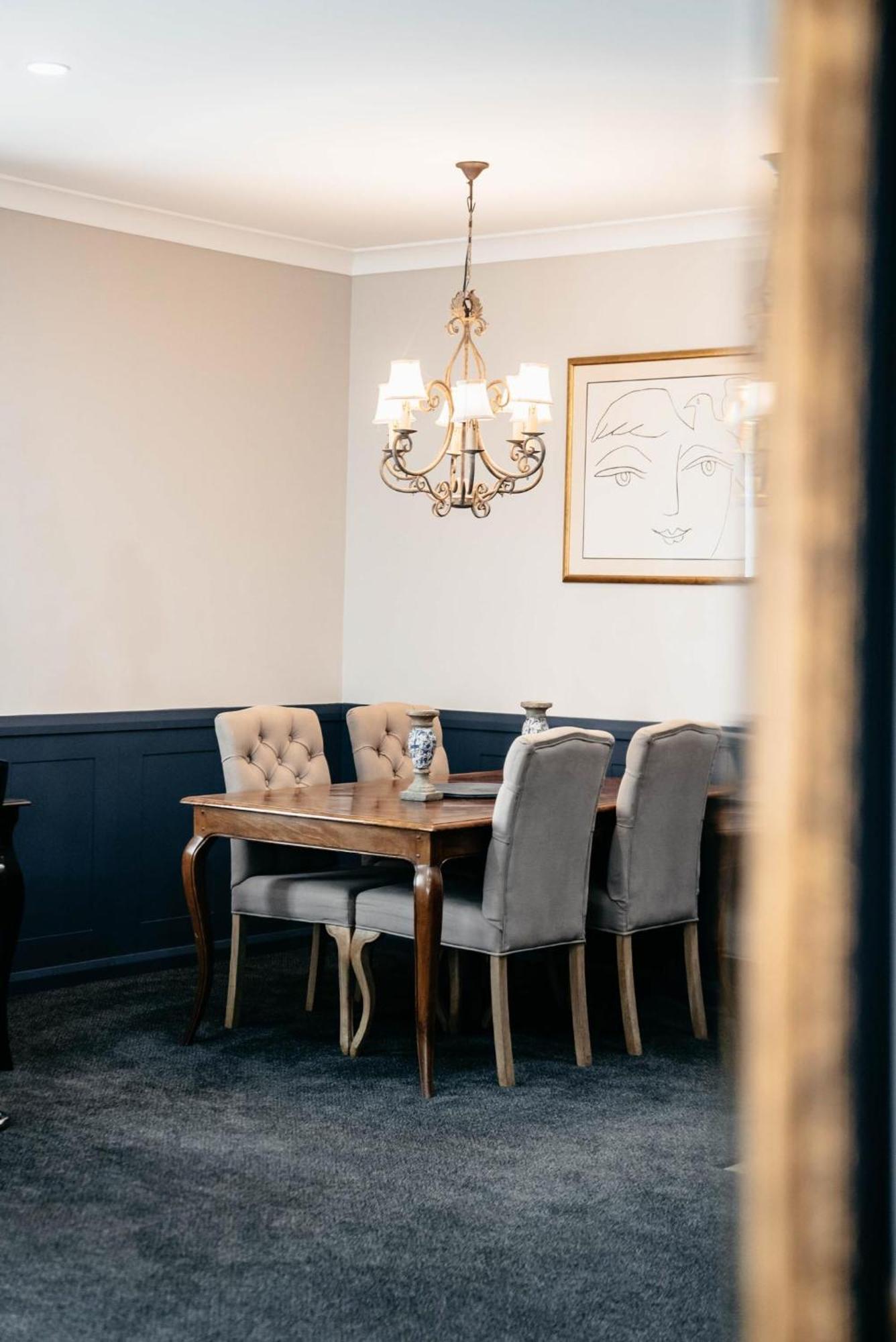 De Russie Boutique Hotel Ориндж Екстериор снимка